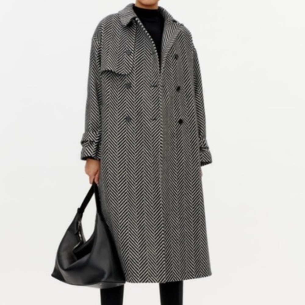 Women’s Gobi Cashmere Black & White Herringbone Long Coat